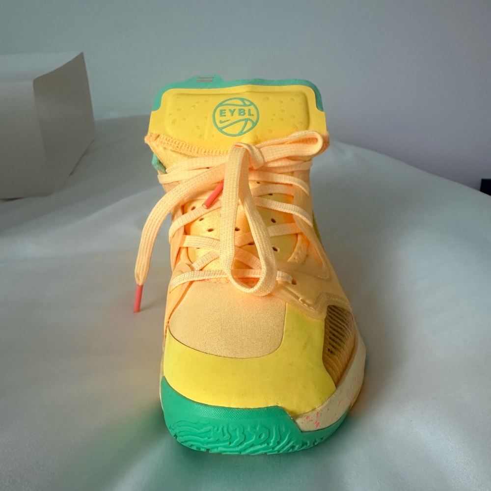 Air Jordan XXXVII Low